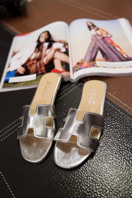 HERMES Slippers Women--061